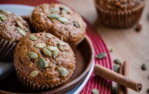 Healthy Pumpkin Carrot Pecan Muffins | bloggingoverthyme.com