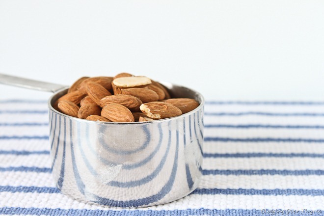 Raw Almonds