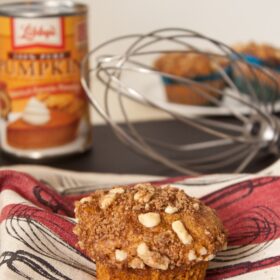 Pumpkin Walnut Streusel Muffins