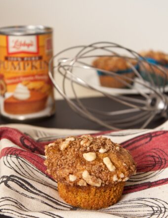 Pumpkin Walnut Streusel Muffins