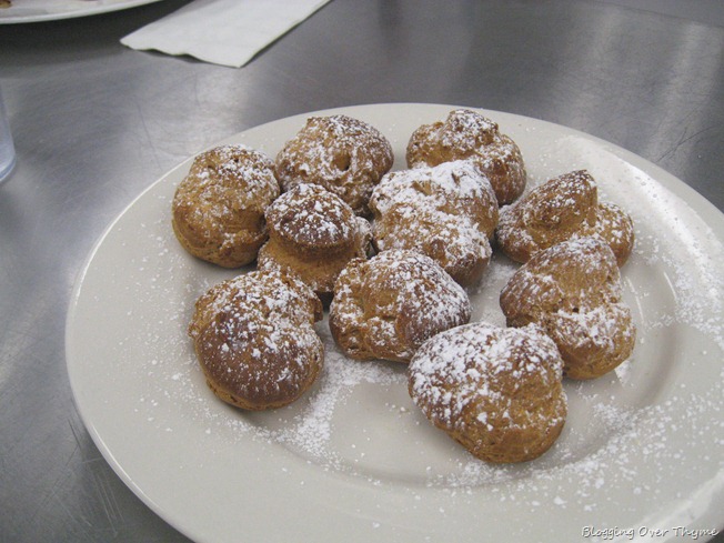 cream puffs