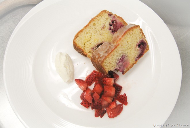 Berry Citrus Cake 