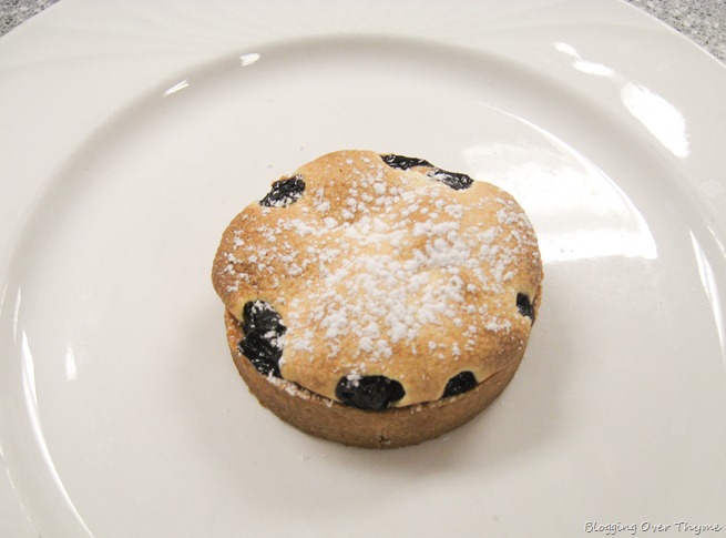 blueberry tart