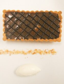 chocolate caramel tart