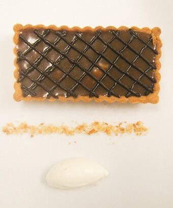 chocolate caramel tart