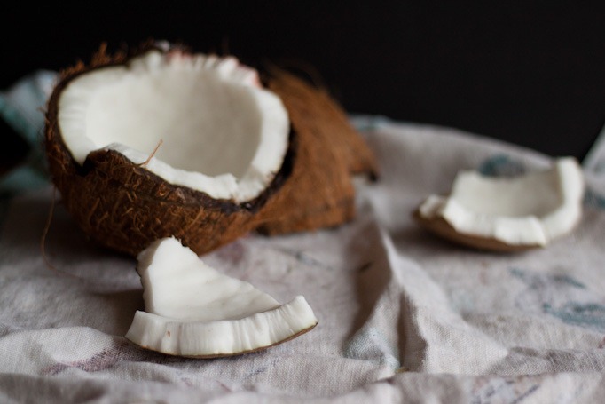 Fresh Coconut Pieces