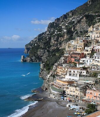 positano italy