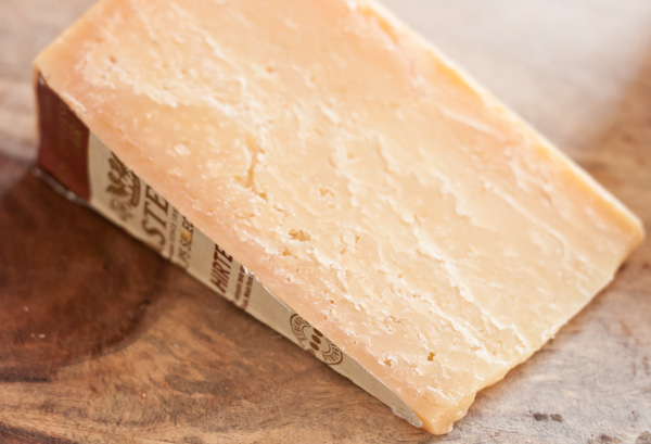 Hirten Castello Cheese