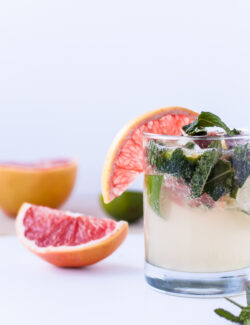 Grapefruit Mojitos