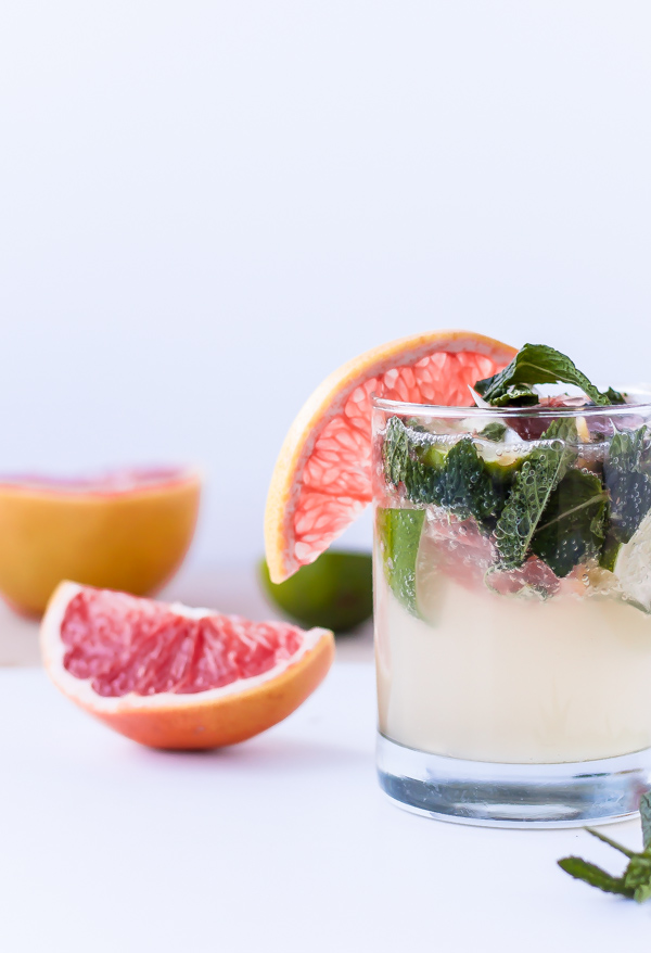 Grapefruit Mojitos