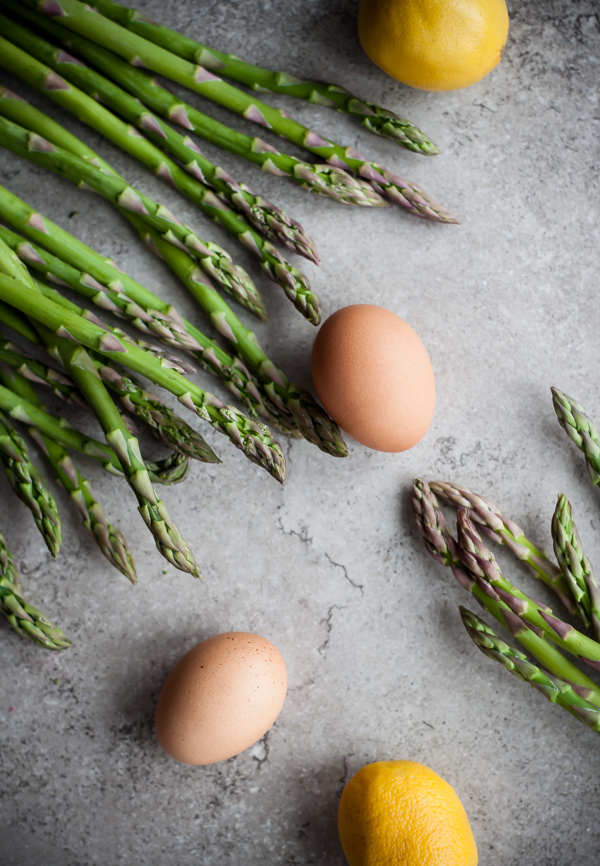 Fresh Asparagus and Eggs