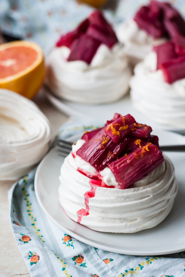 Rhubarb Meringue Cups