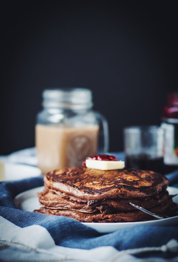 Chocolate Raspberry Swirl Pancakes | bloggingoverthyme.com