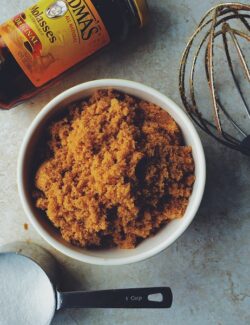 DIY Homemade Brown Sugar | bloggingoverthyme.com