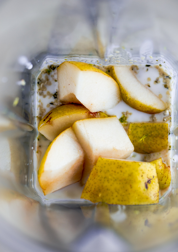 Pear Smoothie Ingredients in Blender