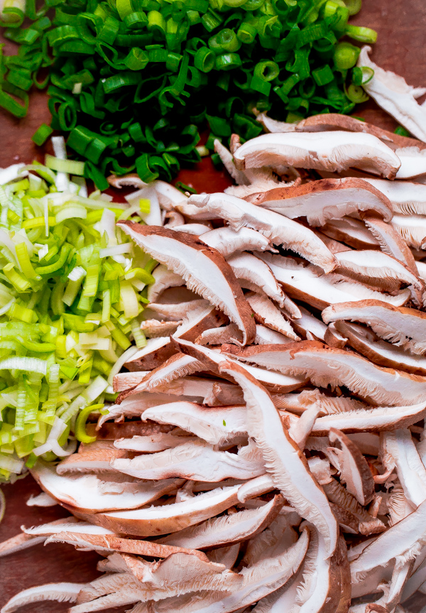 Sliced Shiitake Mushrooms