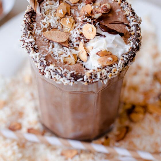 Healthy Almond Joy Smoothie A Beautiful Plate