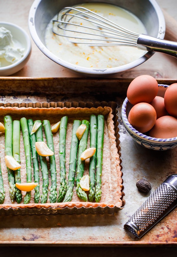 How to Make Spring Asparagus and Goat Cheese Quiche