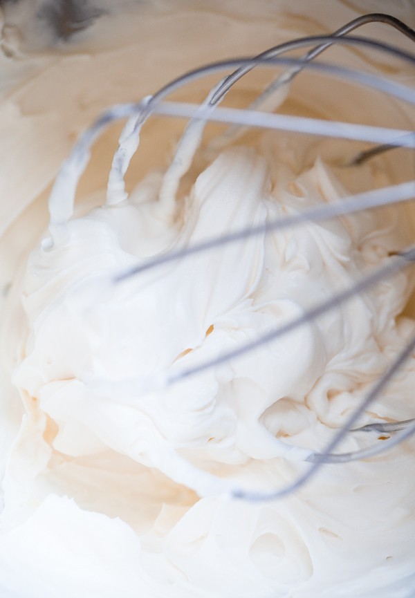 Whipped Mascarpone Frosting