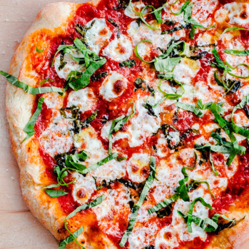 https://www.abeautifulplate.com/wp-content/uploads/2015/08/the-best-homemade-margherita-pizza-1-4-500x500.jpg