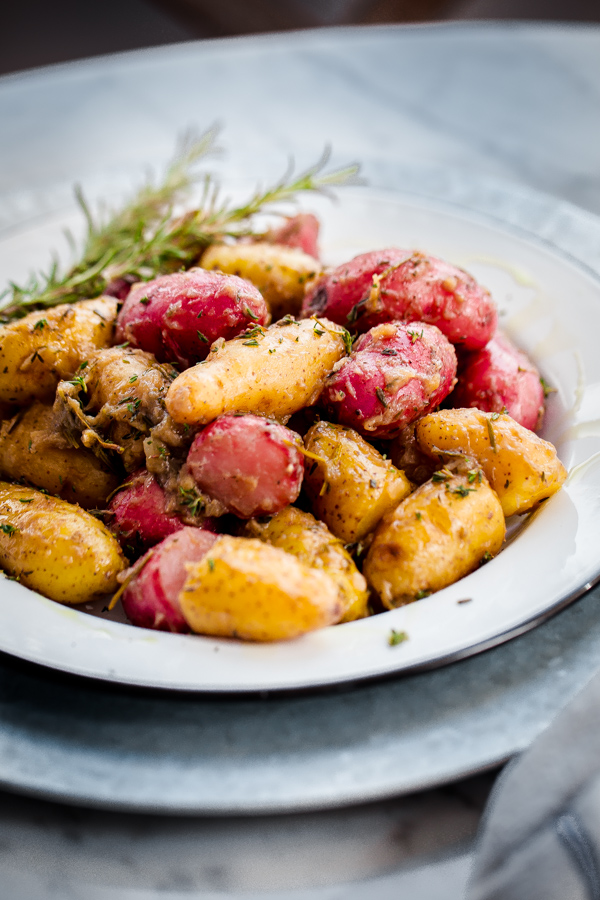 Braised Fingerling Potatoes Side Dish