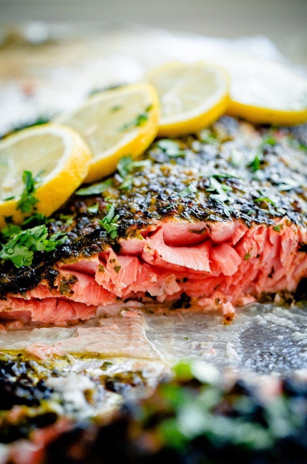 Weeknight Broiled Salmon with Chermoula Herb Crust