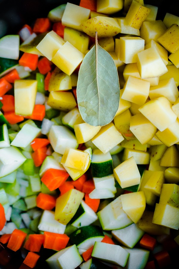 Slow Cooker Winter Vegetable Soup Ingredients