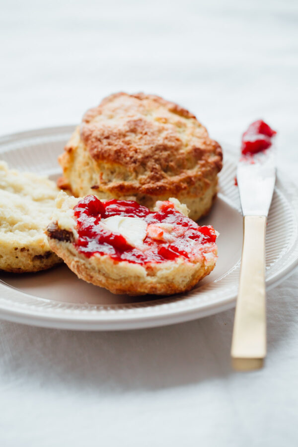 These Irish Soda Bread Scones are fluffy, lightly sweetened, filled with plump golden raisins, and pair perfectly with some butter and jam!