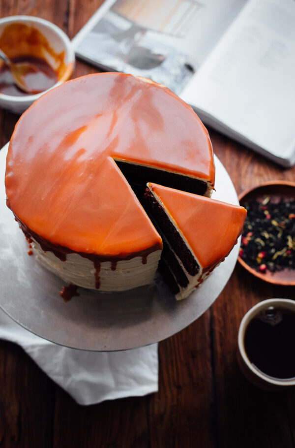 This AMAZING London Fog Cake is topped with an EARL GREY buttercream and salted caramel. The best chocolate cake I've ever made!