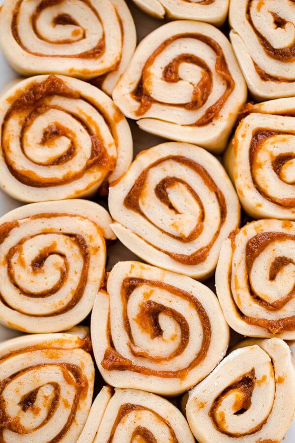 Sweet Rolls Filled with Pumpkin Butter