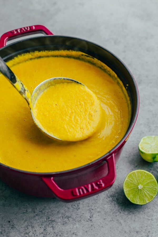 Roasted Cauliflower Soup in Pot