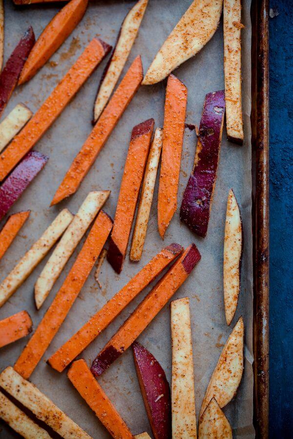 Crispy Baked Spiced Sweet Potato Fries with Garlic Aioli. A comforting fall appetizer or snack! 