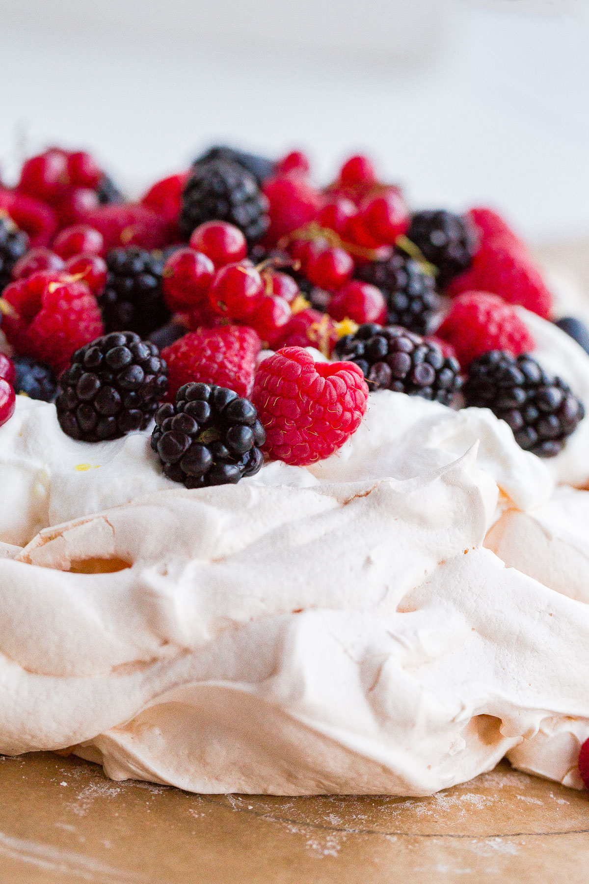 Easy Lemon Berry Pavlova