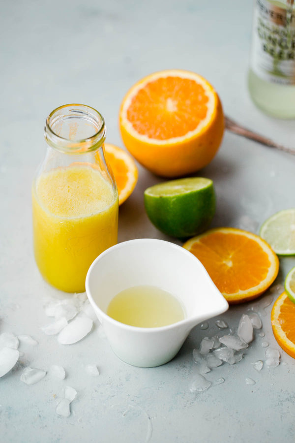 Orange and Lime Juice for Cocktail