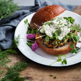 Wild Rice Veggie Burgers with Herbed Ricotta - hearty vegan veggie burger recipe made with wild rice and vegetables!