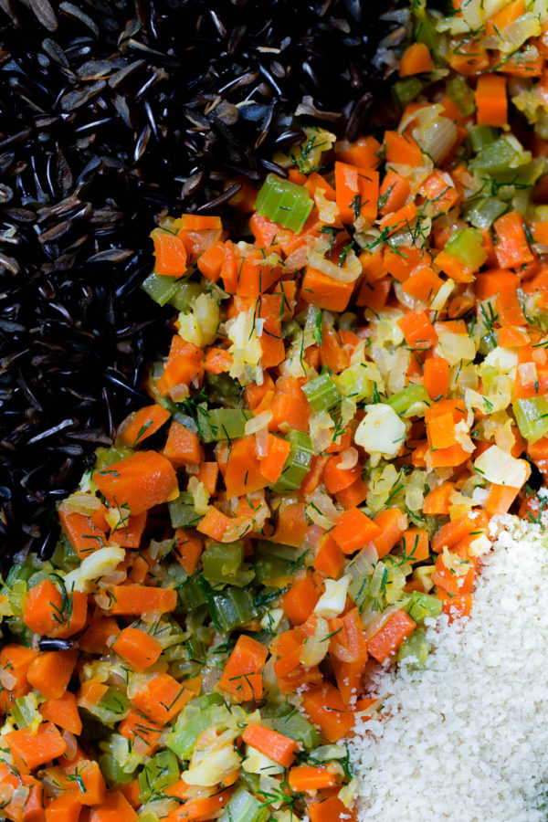 Wild Rice Veggie Burgers with Herbed Ricotta - hearty vegan veggie burger recipe made with wild rice and vegetables!