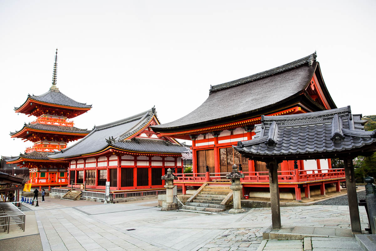 Kiyomizu-dera Temple