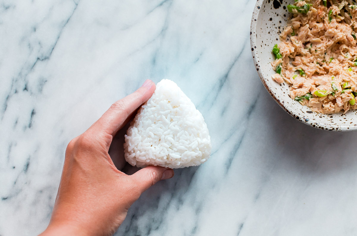 How to Make Japanese Onigiri