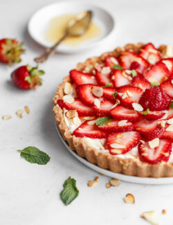 No Bake Strawberry Tart