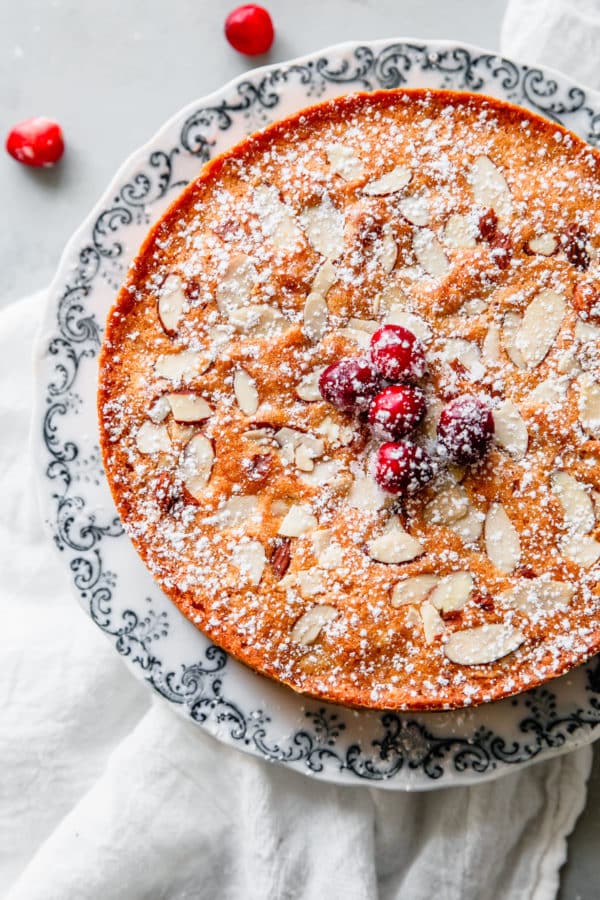 Cranberry Christmas Cake