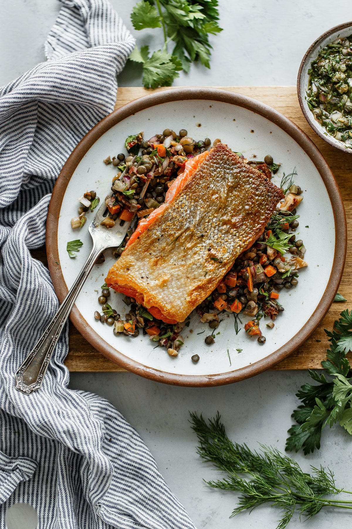 Pan Seared Salmon with Lentils (How to Pan Sear Salmon) A Beautiful Plate