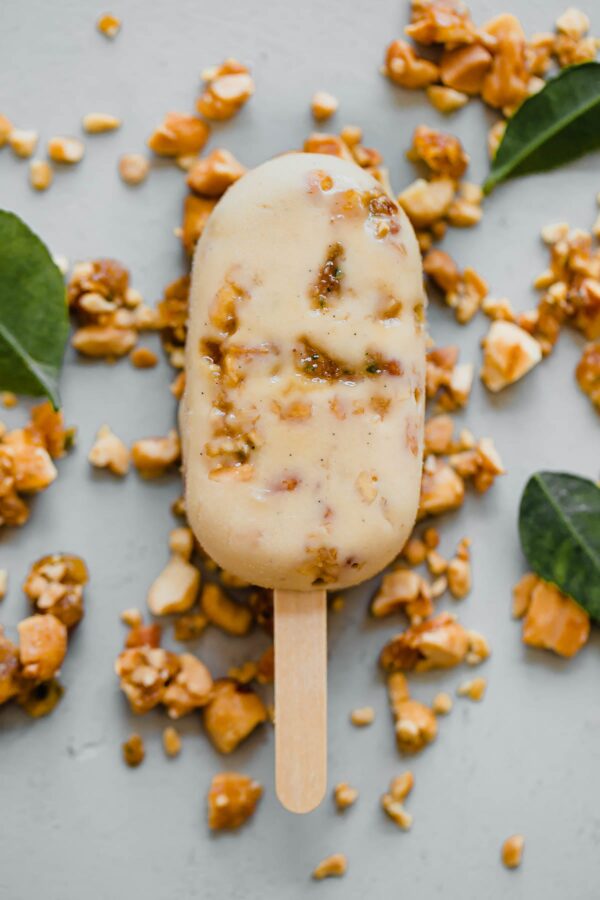 Peanut Butter Popsicles with Candied Peanut Clusters 