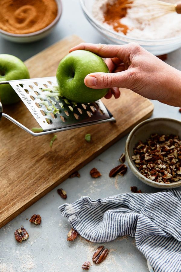 How to Make Apple Cinnamon Muffins