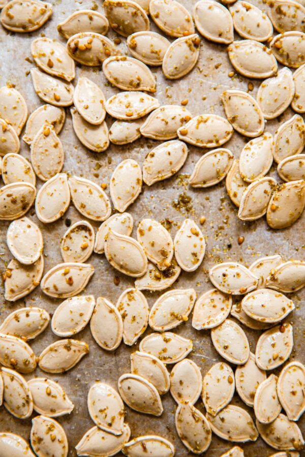 Pumpkin Seeds Tossed with Za'atar Seasoning