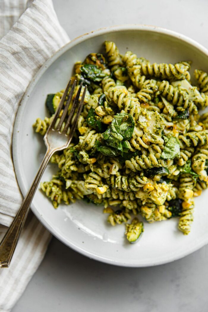 Pistachio Pesto Pasta with Grilled Corn and Zucchini