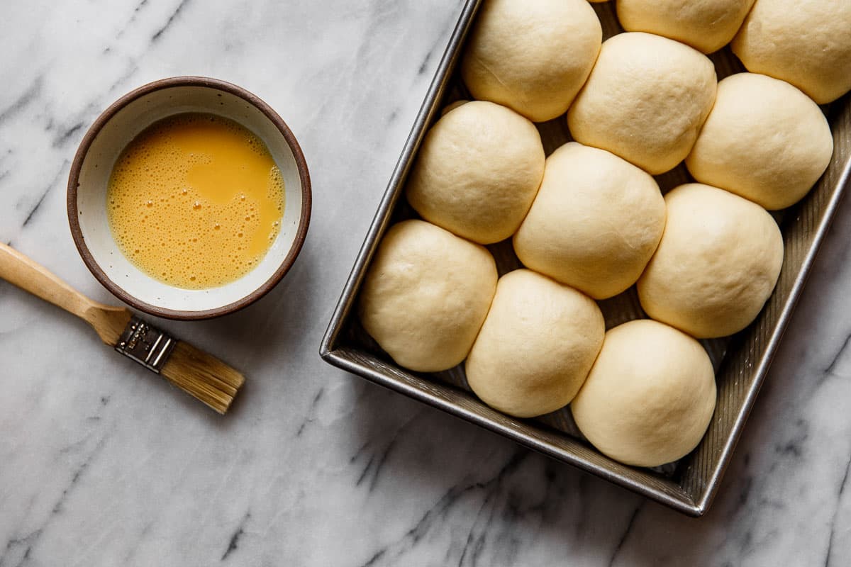 Everything Dinner Rolls [Overnight Dinner Roll Recipe] A Beautiful Plate