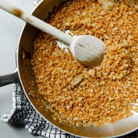 Crispy Garlic Bread Crumbs