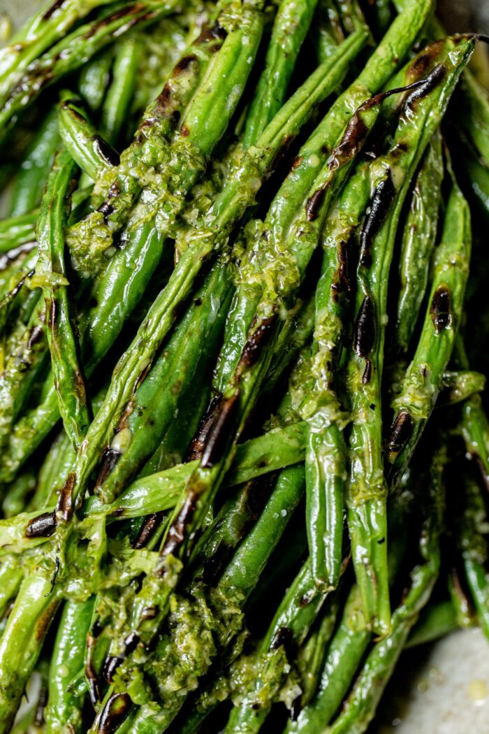 Charred Green Beans with Cilantro Vinaigrette (Grilled Green Beans) - A ...