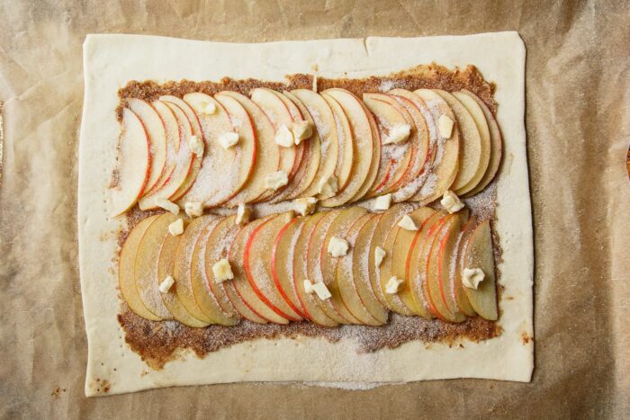 Cómo hacer una tarta de manzana con hojaldre