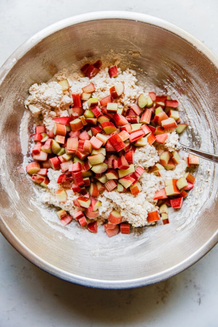 How to Make Scones with Rhubarb 